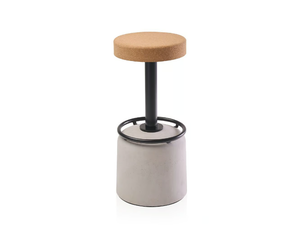 BOTERO CONCRETE - Cement barstool with footrest _ Vela Arredamenti